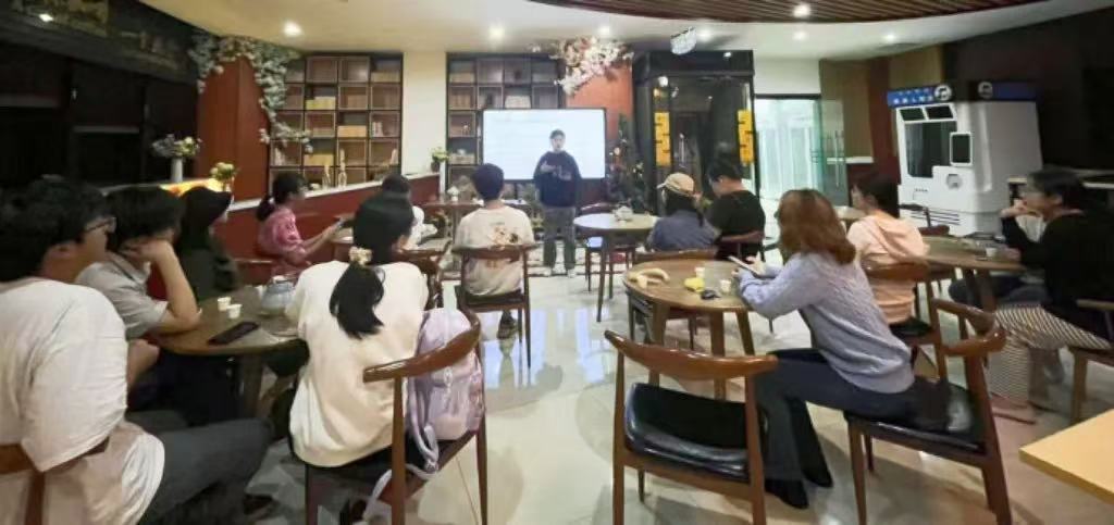 1730885388215167.jpg 1730885388215167.jpg