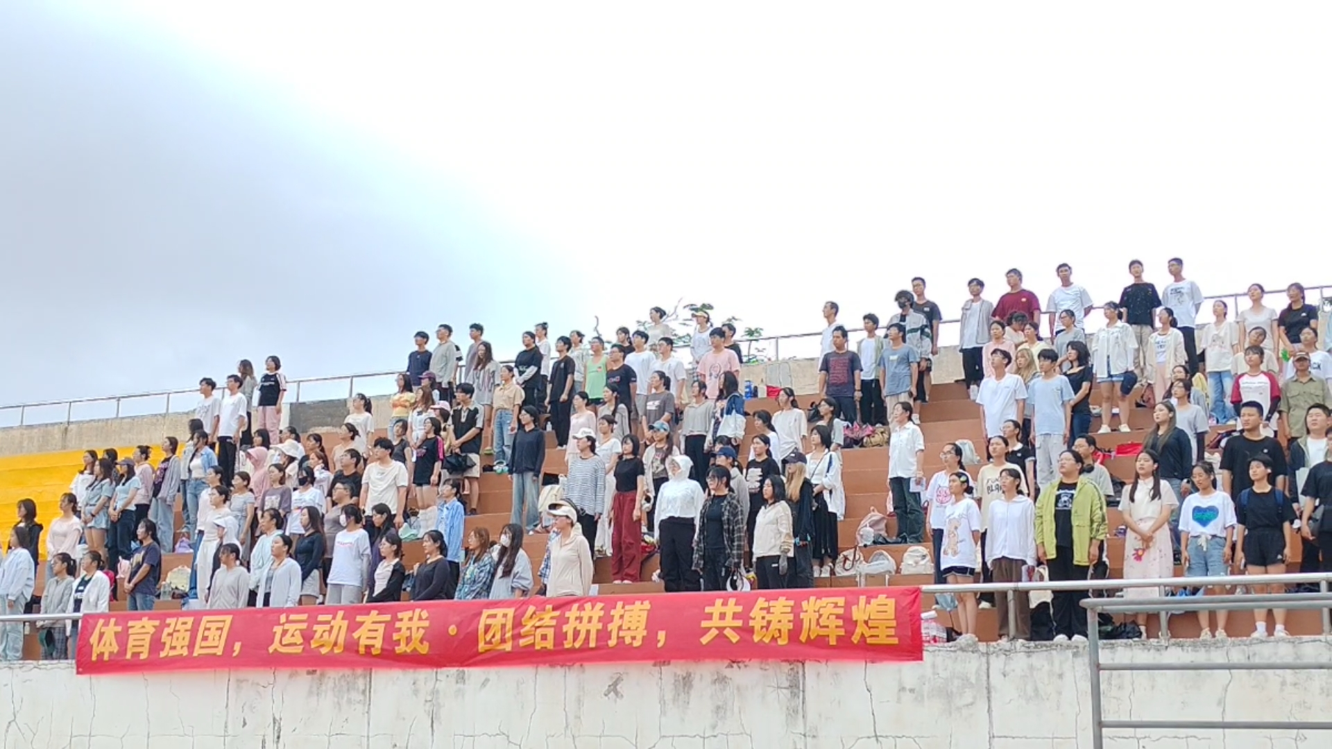 1735105876851703.png 图片2.png