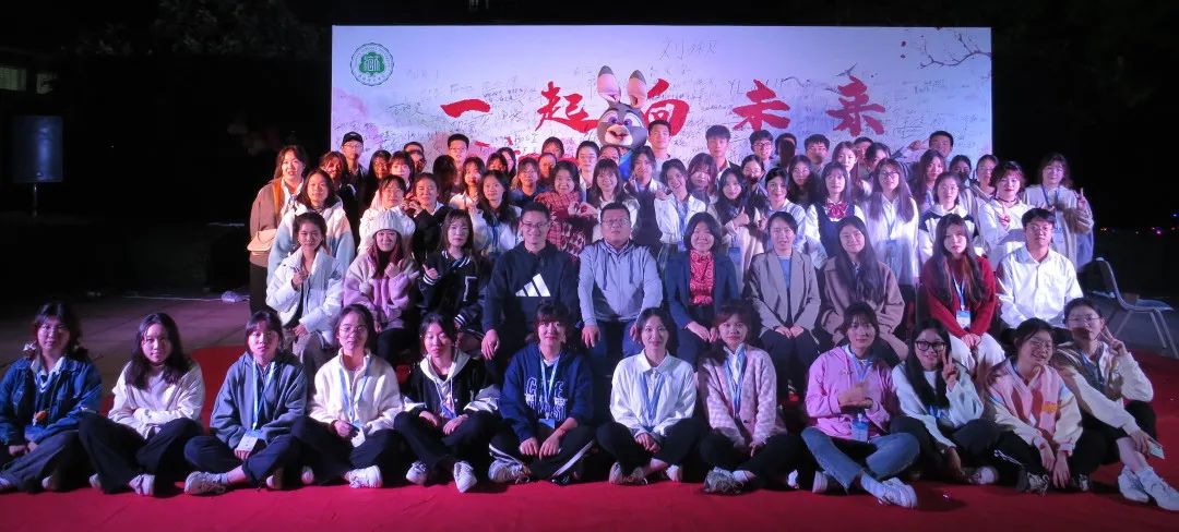 1652707332214912.jpg 11.jpg