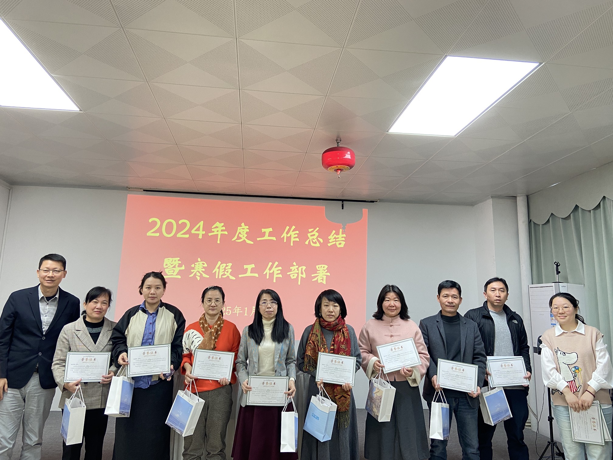 1737000505891008.jpg 1737000505891008.jpg