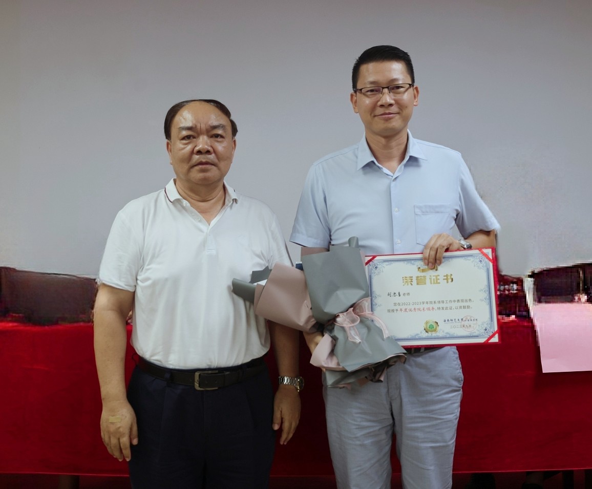 1694595698910589.jpg 1694595698910589.jpg